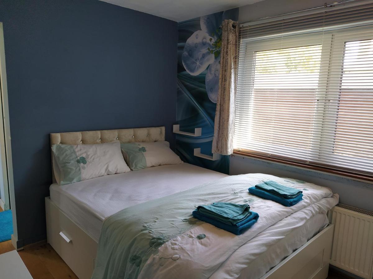 Self Catering Studio Flat Apartment Единбург Екстериор снимка