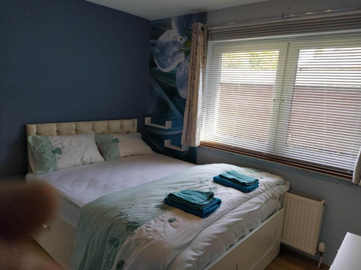 Self Catering Studio Flat Apartment Единбург Екстериор снимка