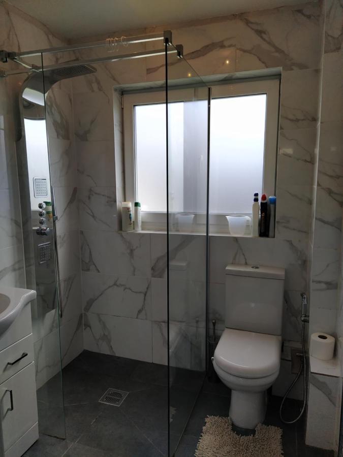 Self Catering Studio Flat Apartment Единбург Екстериор снимка