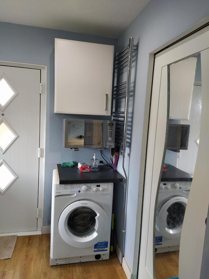 Self Catering Studio Flat Apartment Единбург Екстериор снимка