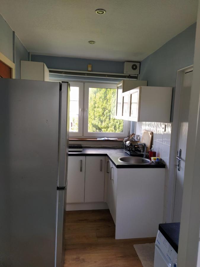 Self Catering Studio Flat Apartment Единбург Екстериор снимка